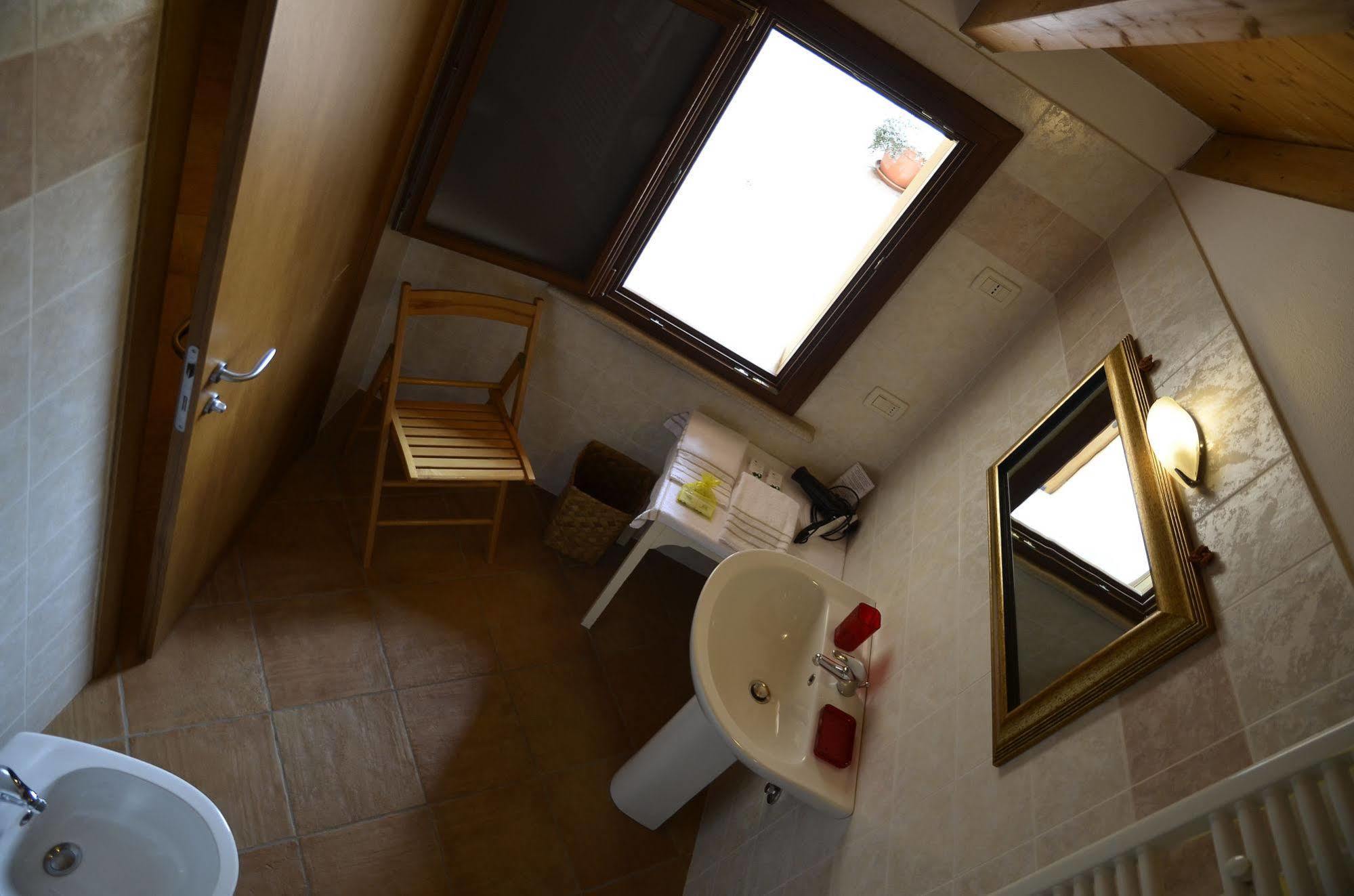 9 Muse Bed And Breakfast Canneto sull'Oglio Eksteriør billede